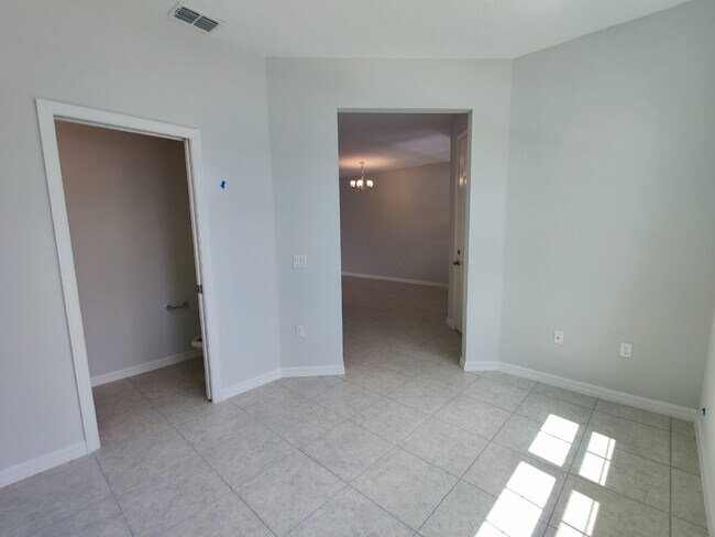 Building Photo - 5106 Sea Mist Ln