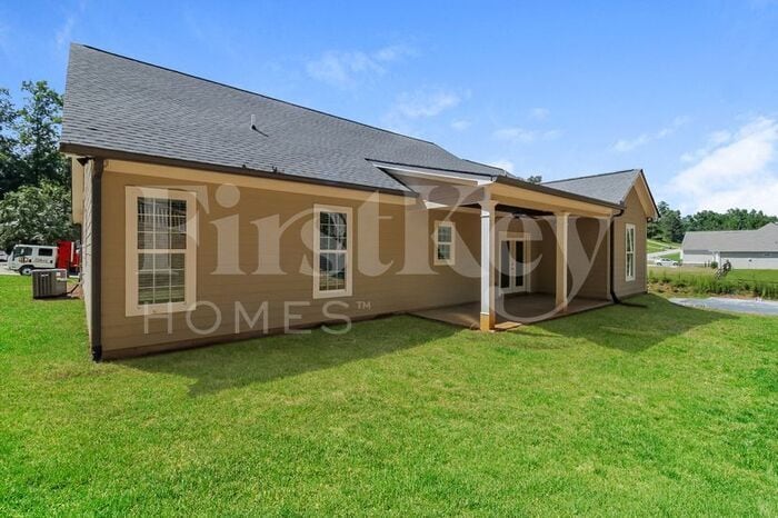 Building Photo - 724 Somersby Dr