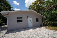 Building Photo - 521 N 20th St
