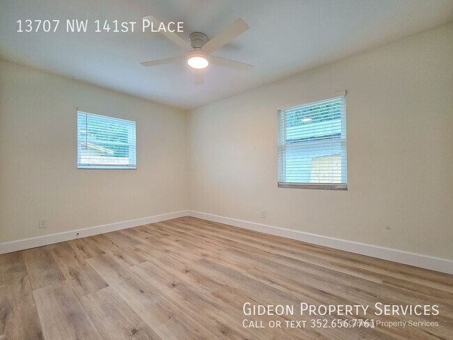 Building Photo - 13707 NW 141 Pl