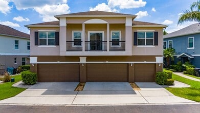 Building Photo - 2nd Story 2 Bedroom with Garage in Carter ...