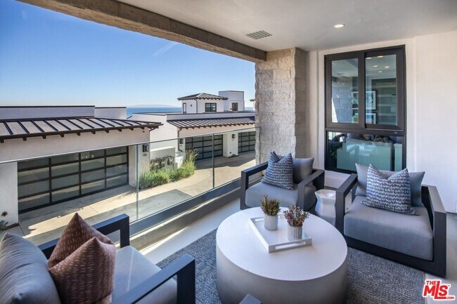 Building Photo - 17328 Tramonto Dr