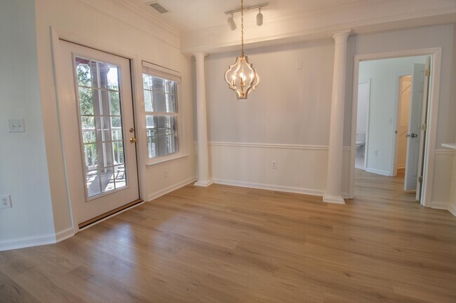 Building Photo - 2012 Telfair Way