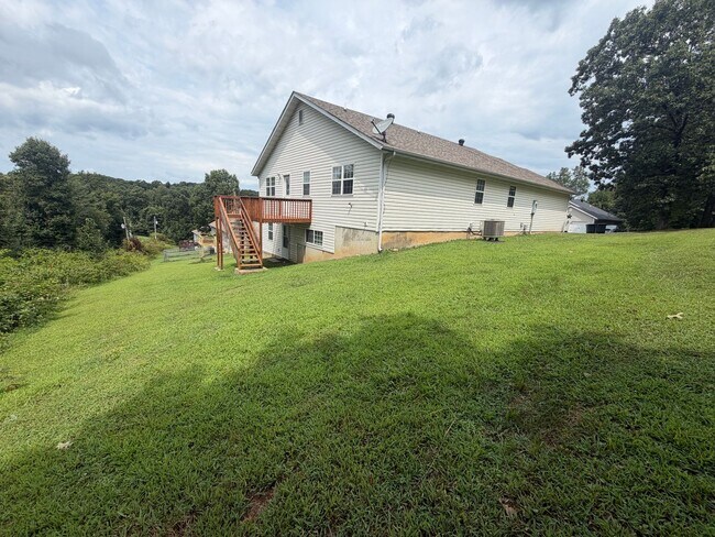 Building Photo - 24590 True Dr