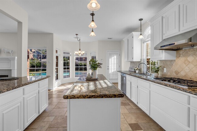 Building Photo - 3815 Hogan Ct