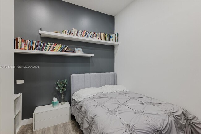 Building Photo - 12735 SW 49th Ct