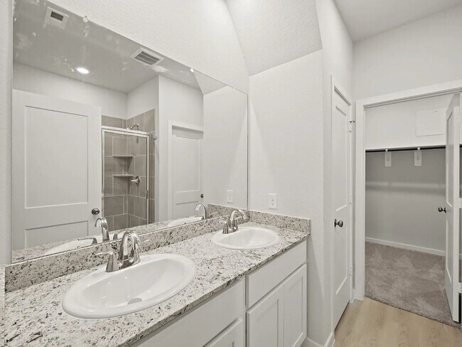 Building Photo - 17119 King Eider Rd