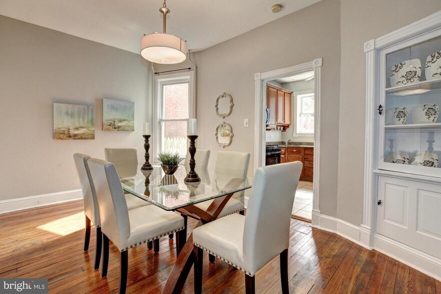 Dining Room - 776 Harvard St NW