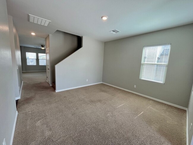 Building Photo - COMING SOON!! Home in Litchfield Park at Canyon Views! 5bd 3ba! Mountain Views!