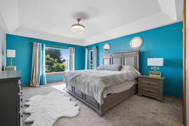 Building Photo - 355 Cindy Rd