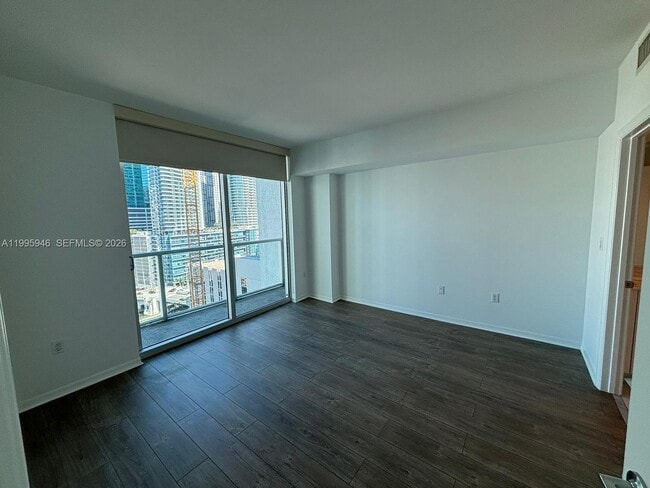 Building Photo - 55 SE 6th St