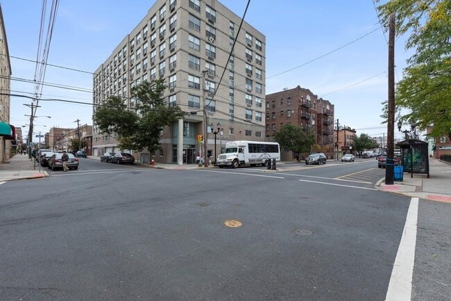 Building Photo - 111-113-113 66th St