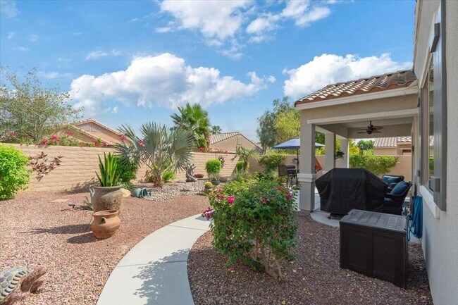 Building Photo - 81682 Avenida Celaya