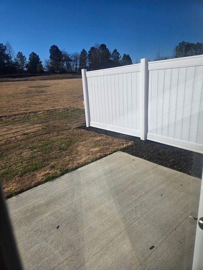 Building Photo - New Construction in Brightwood Farms!