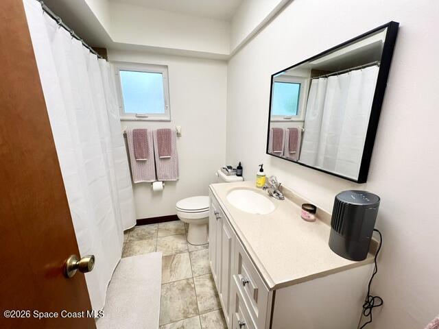 Building Photo - 2108 Rosewood Dr