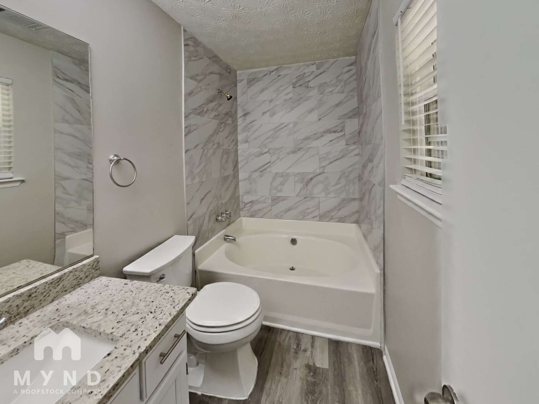 Building Photo - 264 Fennel Wy SW