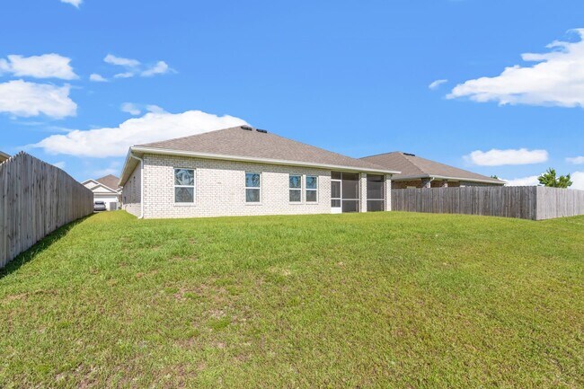 Building Photo - Panama City Titus Park 3-Car Garage House
