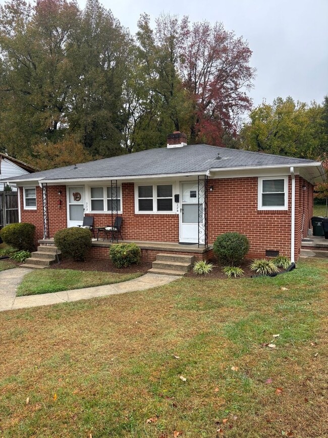 Building Photo - Burlington