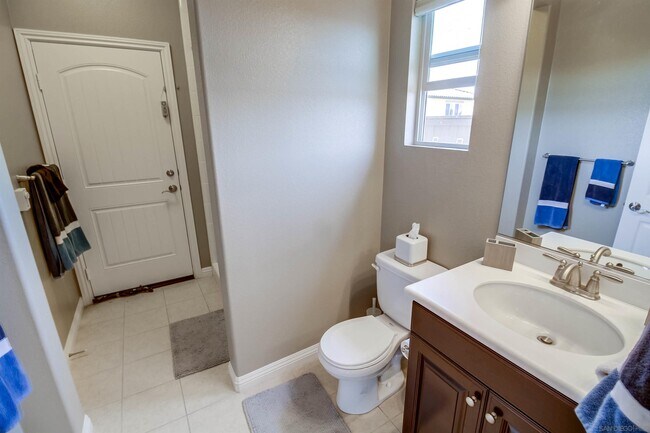 Building Photo - 408 Coastal Hills Dr