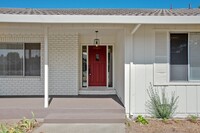 Building Photo - 19469 Victoria Ct