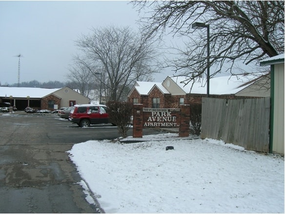 Primary Photo - Orchard Manor and Park Avenue Apartments