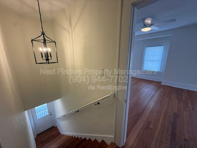 Building Photo - 3522 Pine St