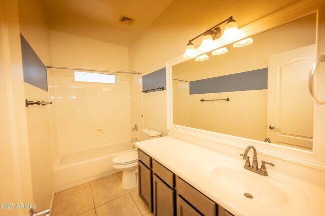 Building Photo - 42920 N Raleigh Ct