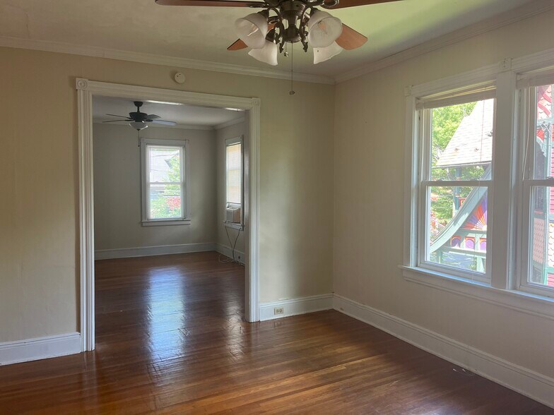 Dining Room - 715 Cattell St