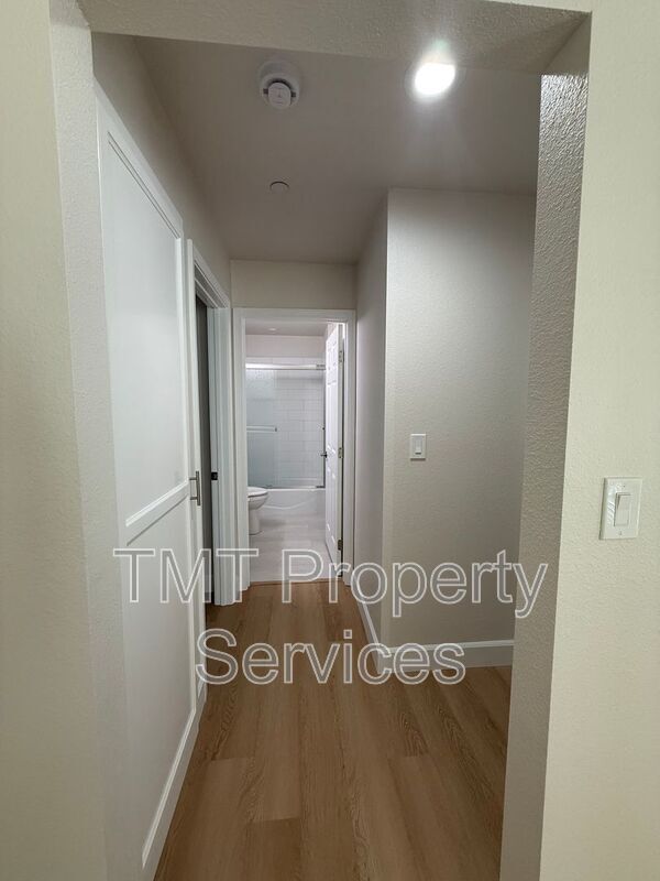 Building Photo - 1219 Jackie Ln