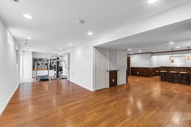 Building Photo - 22561 Howardsville Woods Ct