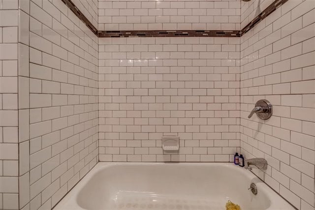 Building Photo - 1630 Patterson Ave SW