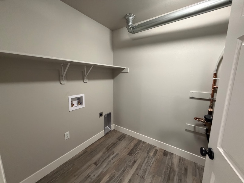 Building Photo - 1331 Lynn Ave