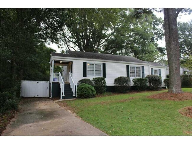 Primary Photo - 737 Sunnybrook Dr