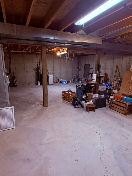Building Photo - 204 Kirkstone Pl