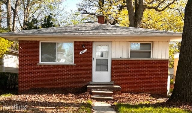 Primary Photo - 3 br, 1 bath House - 4244 Joliet Ave