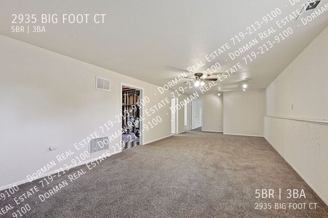 Building Photo - 2935 Big Foot Ct