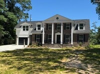 Building Photo - 208 Juarez Ct