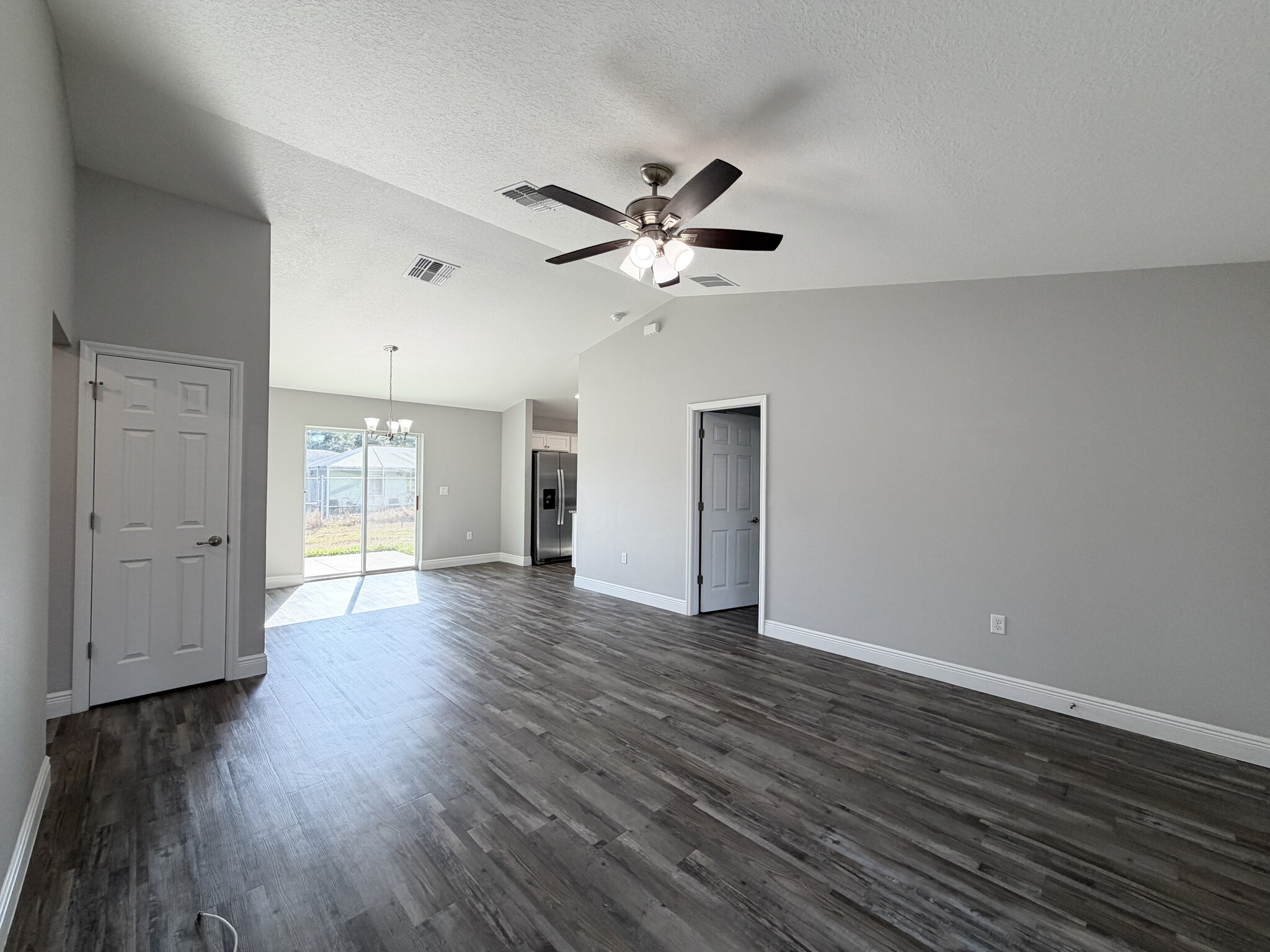 Building Photo - 2330 W Juan Vega Ln
