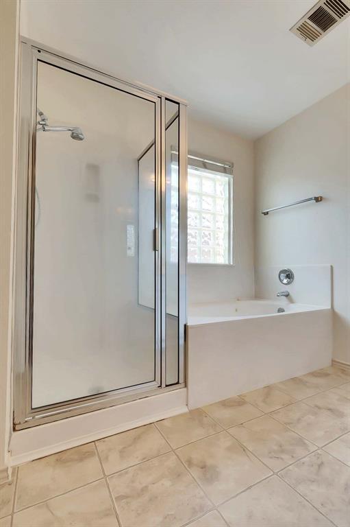 Building Photo - 3735 Castle Rock Dr