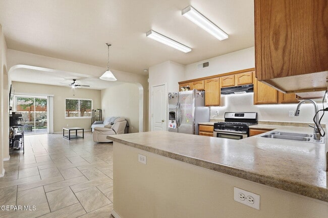 Building Photo - 14244 Smokey Point Dr