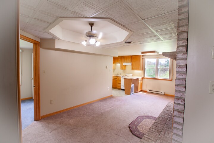 Building Photo - 201 Farview Rd