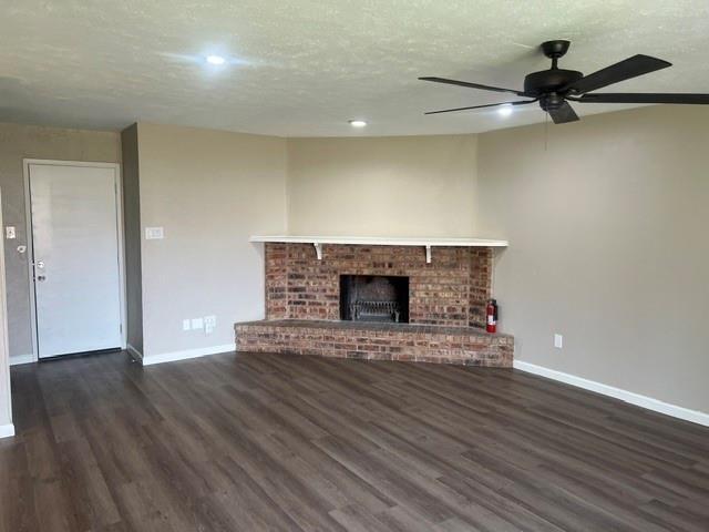 Building Photo - 6925 Glenhurst Dr