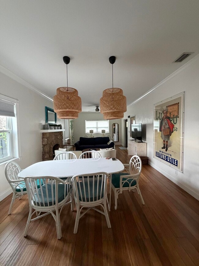 Building Photo - 515 Ardmore Rd