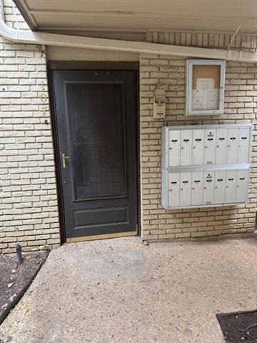 Building Photo - 5010 Bowser Ave