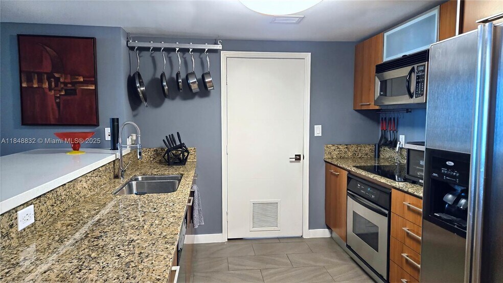 Building Photo - 9055 SW 73rd Ct