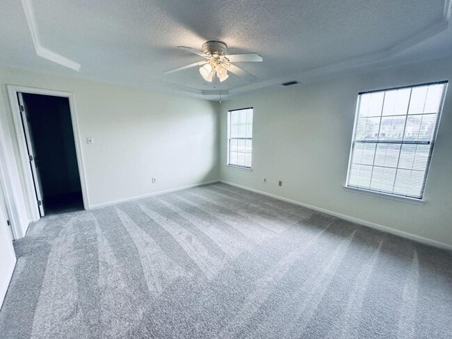 Building Photo - 3249 Fayette Dr