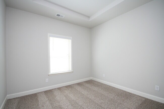 Building Photo - 7921 Gabriela Dr NW