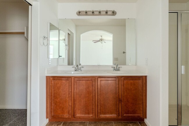 Building Photo - 3 bedroom home in Gilbert!