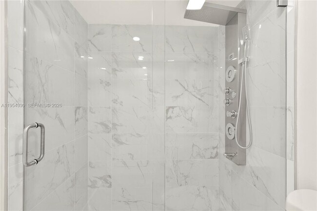 Building Photo - 8320 Sands Point Blvd