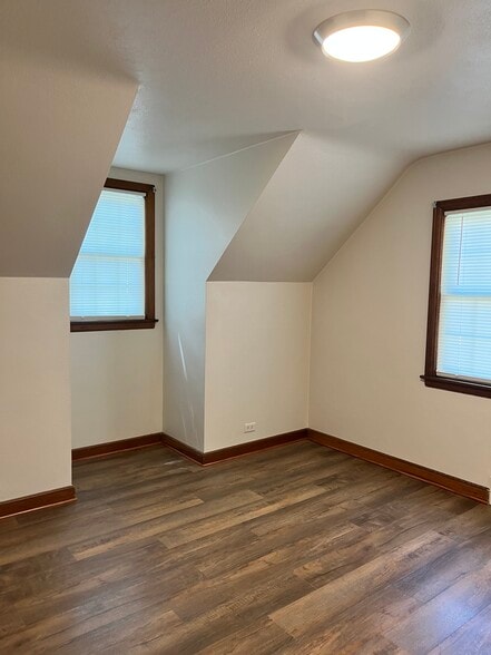 Bedroom 1 - 109 E Chestnut St
